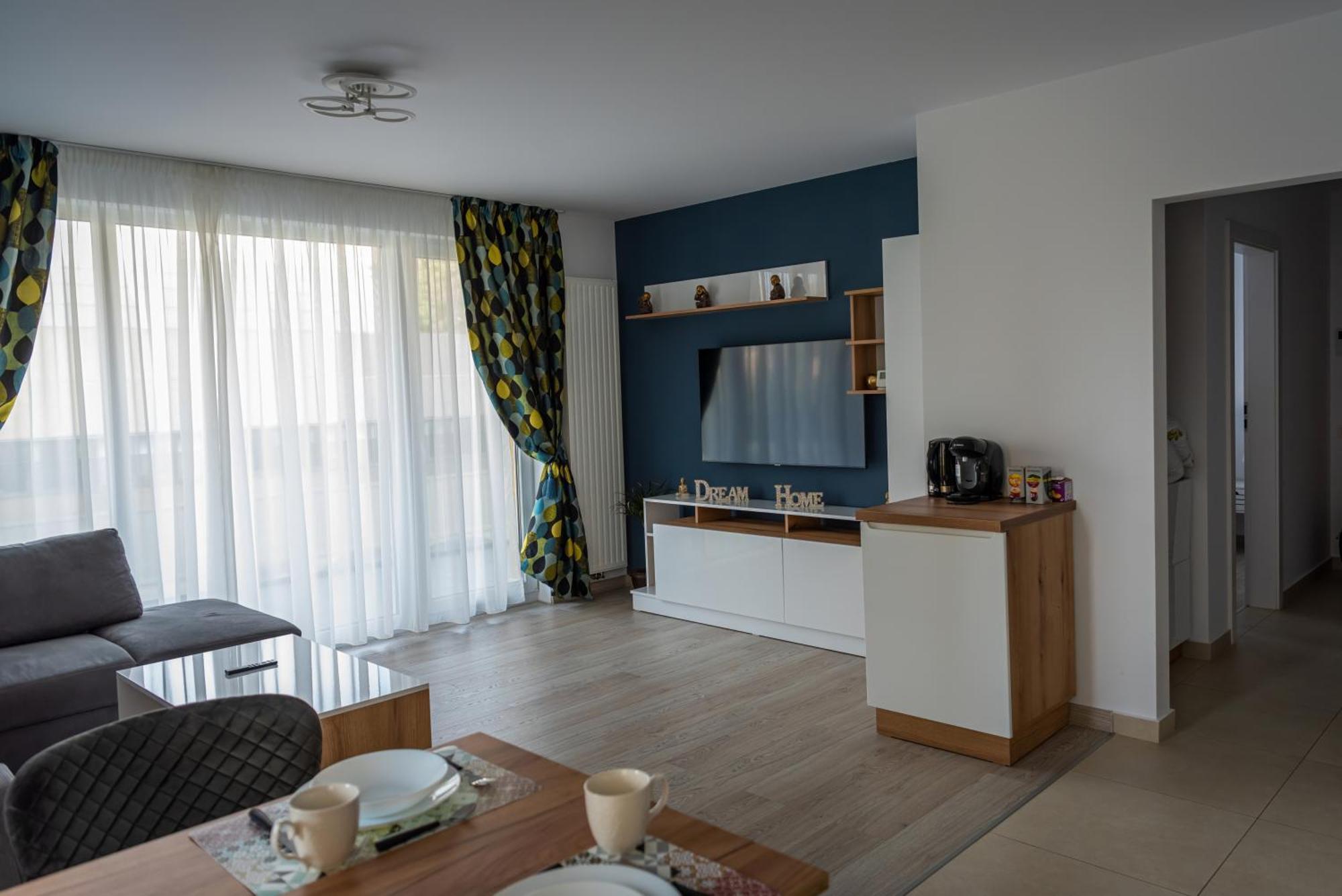 Jad - Urban Plaza - Luxury 3 Rooms & 2 Rooms Apartments براشوف المظهر الخارجي الصورة