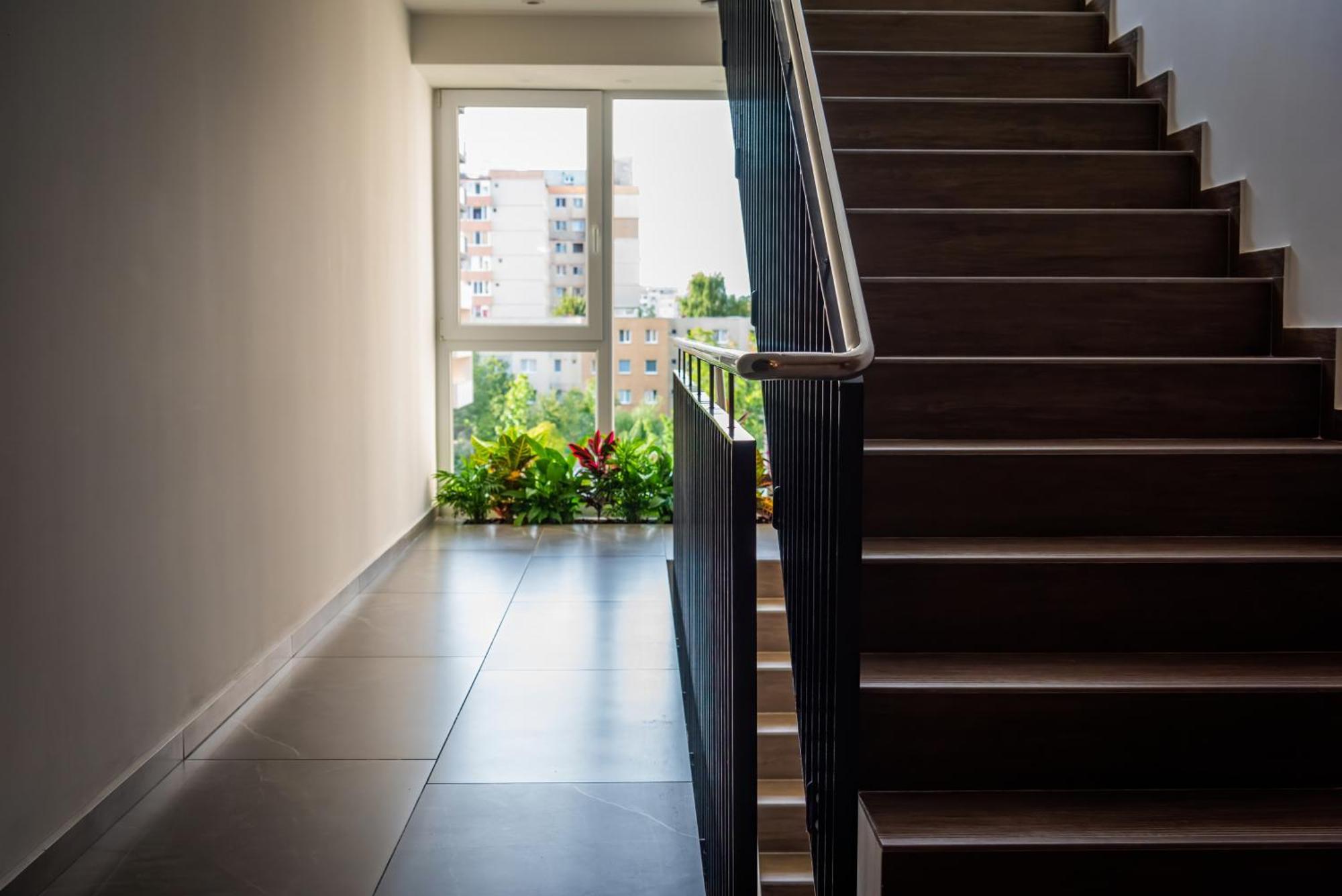 Jad - Urban Plaza - Luxury 3 Rooms & 2 Rooms Apartments براشوف المظهر الخارجي الصورة