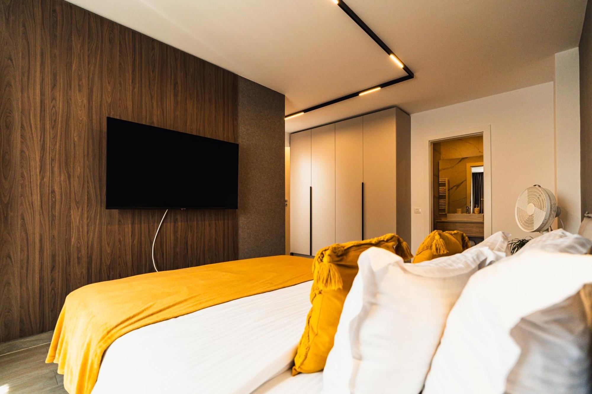 Jad - Urban Plaza - Luxury 3 Rooms & 2 Rooms Apartments براشوف المظهر الخارجي الصورة